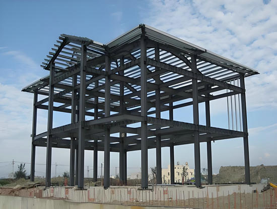 Exploring-Steel-Structure-Warehouses-A-Sturdy-and-Efficient-Modern-Architectural-Masterpiece--1-