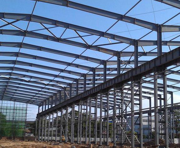 How-can-the-installation--accuracy-of-steel-factory-building--be-effectively--improved--2-
