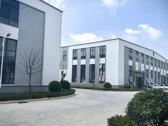 Revolutionizing-Industrial-Efficiency-with-Prefabricated-Metal-Factory-Buildings--4-